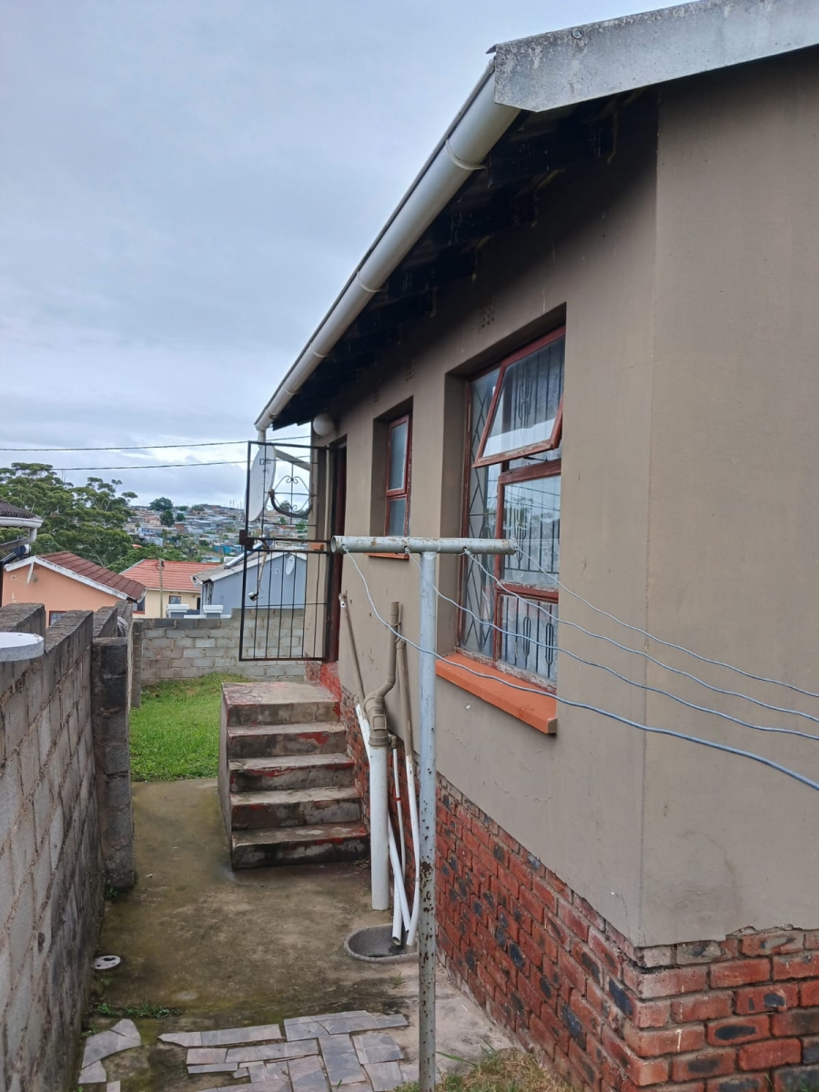 To Let 2 Bedroom Property for Rent in Amalinda North Eastern Cape